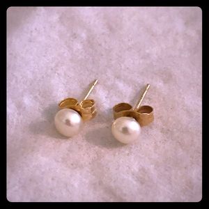 14K Gold Stud Earrings